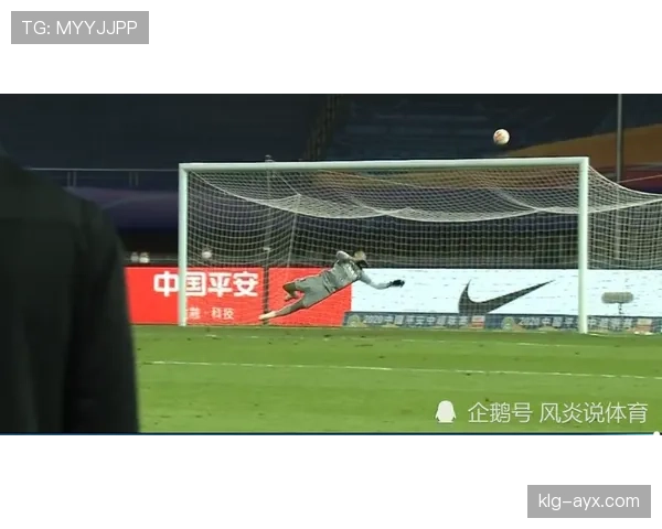 奥纳纳状态回暖助喀麦隆晋级国际赛场,表现引关注 奥纳纳状态回暖助喀麦隆晋级国际赛场,表现引关注